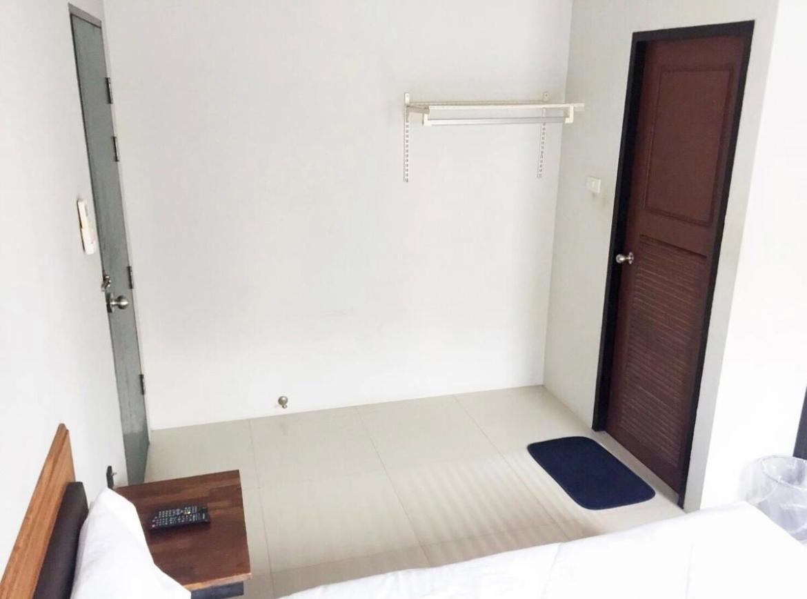The Room Apartment Surat Thani Exterior foto
